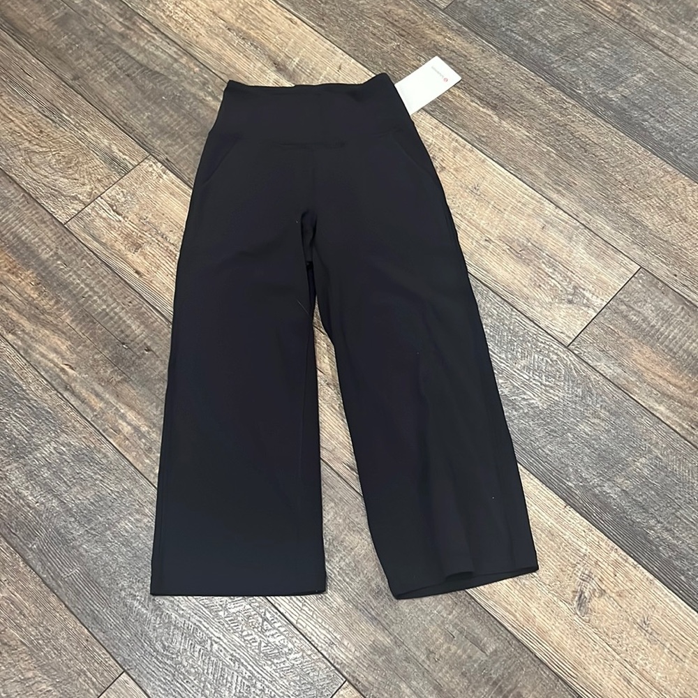 Align Wide Leg Crop